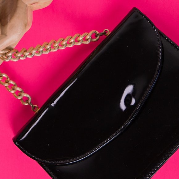 Mini 1950’s Patent Leather Handbag w/ Gold Chain - Picture 3 of 11